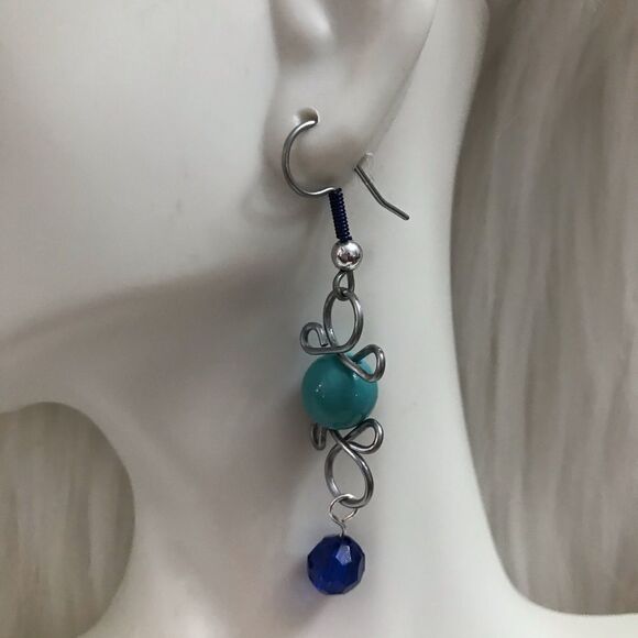 Blue Beaded Handmade Earrings - Picture 3 of 3